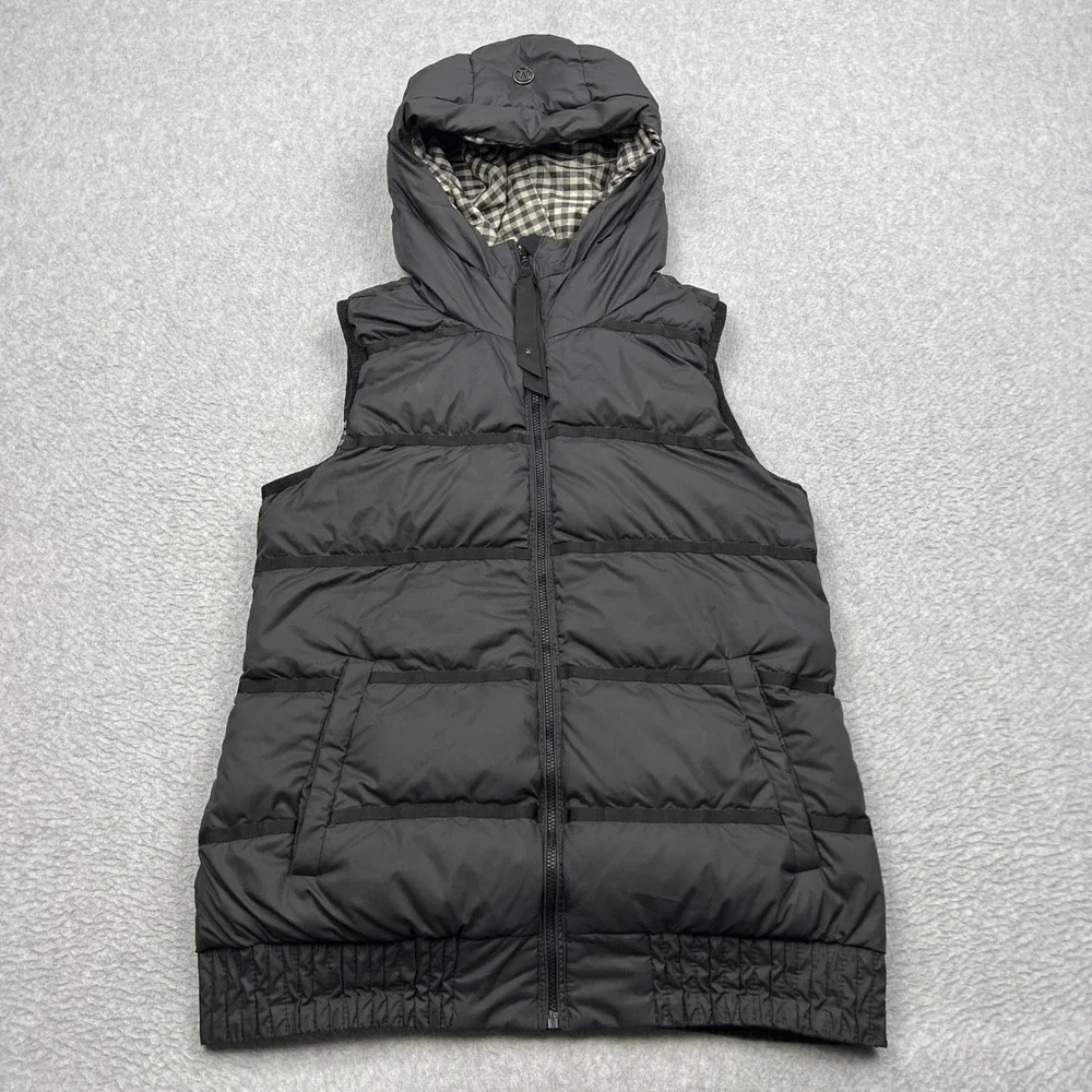 Lululemon Chilly Chill Puffy Vest Womens 6 Black Goose Down Reversible W4D68S
